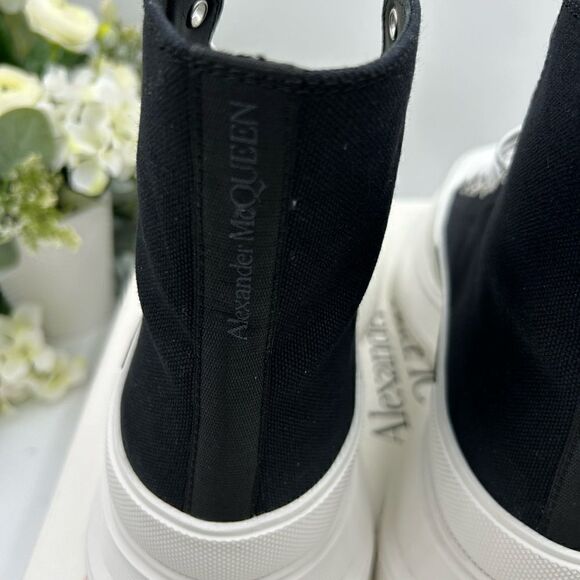 Men’s Alexander McQueen tread slick sneakers, size 46 made in Italy - Picture 10 of 11